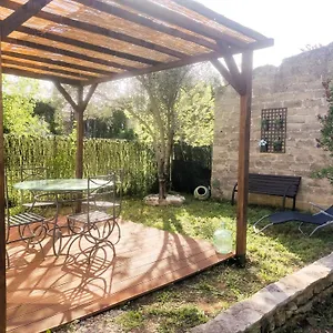 Maisonnette , Carpentras France